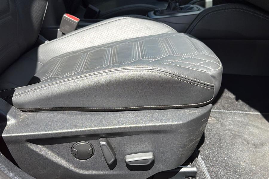 Ford FOCUS Photo autoimg-c8e7f83a0b69a7fe7c4c447ad3a72a06d9cf4032.jpg