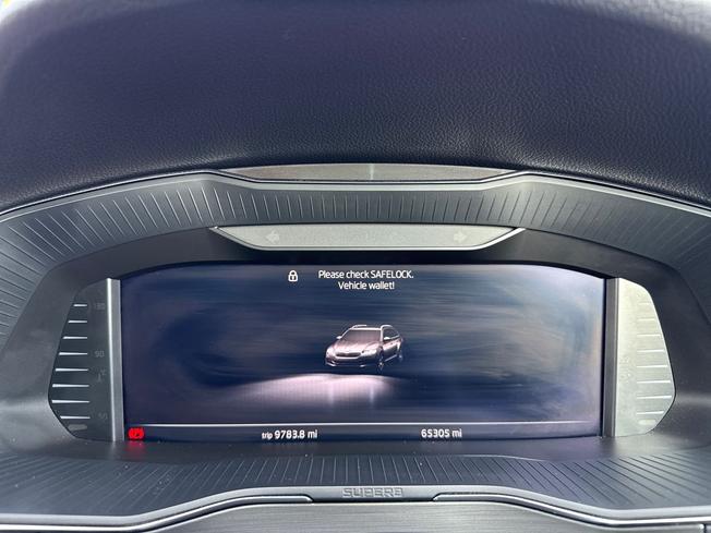 ŠKODA Superb Photo 15