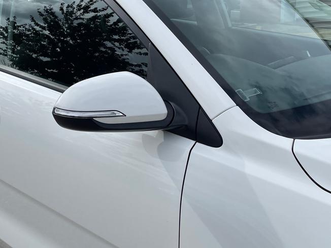 KIA Rio Photo 20