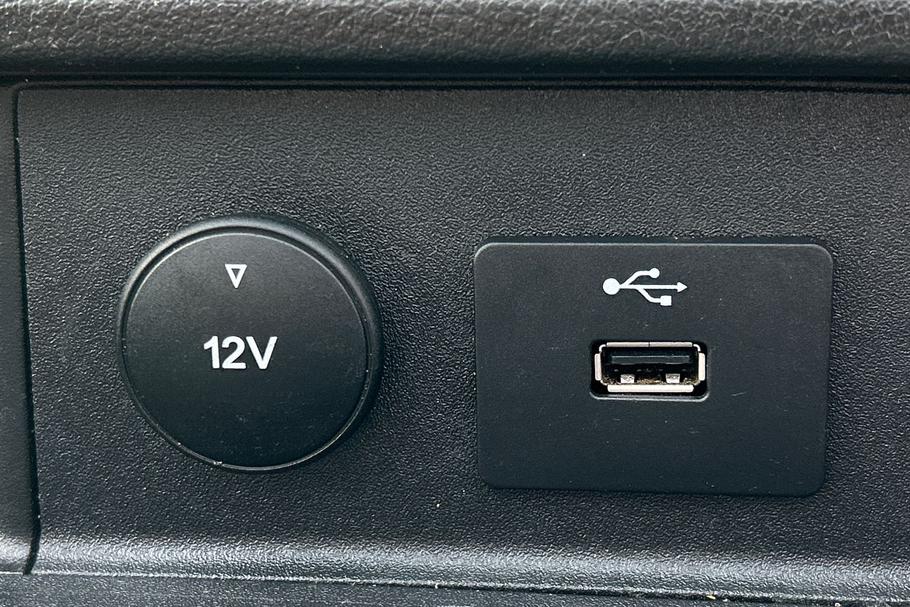 Used FORD TRANSIT CUSTOM NL23YTN 37