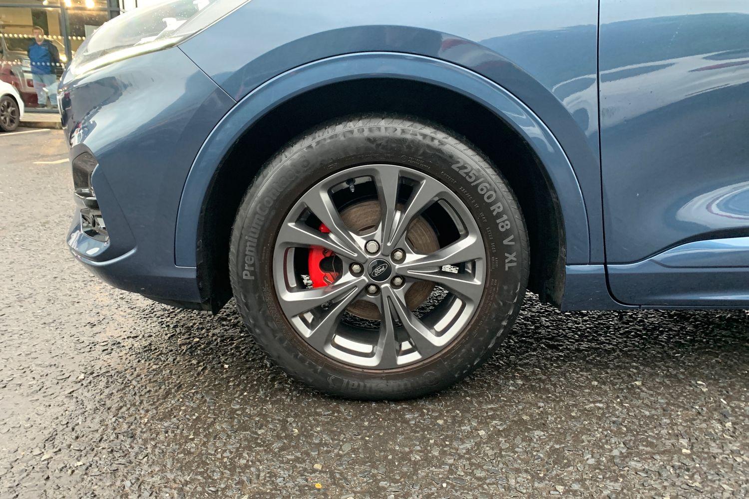 2021 Ford Kuga 1.5T EcoBoost 150PS ST-Line Edition in Chrome Blue with only 17K - vehicle photo 6 for sale on PureCar