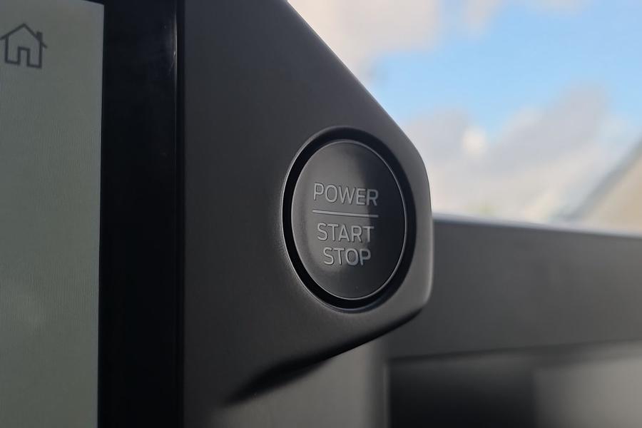Ford TRANSIT CUSTOM Photo autoimg-c8f330b8ac1a9b2aa2f2f19d5a9396ec9870b851.jpg