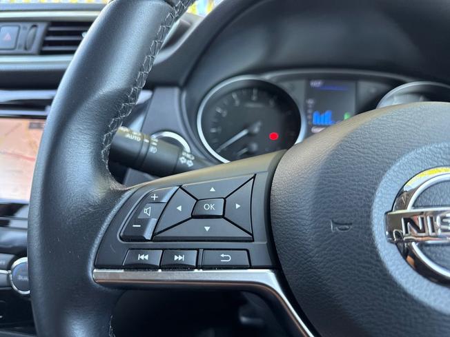 NISSAN Qashqai Photo 16