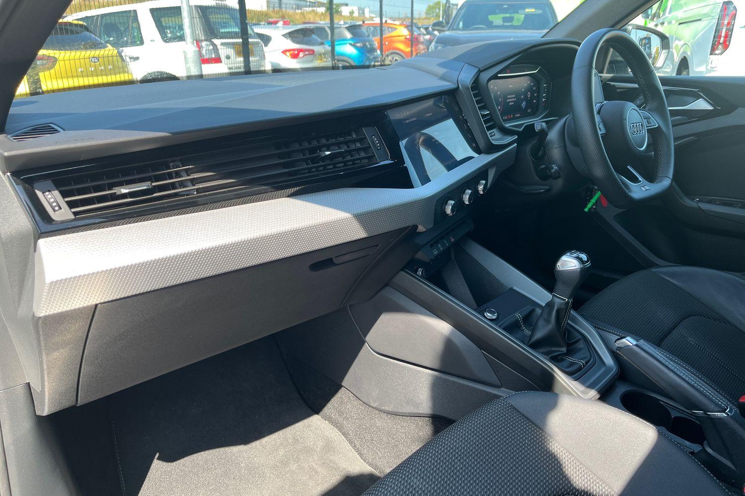 Audi A1 Photo 17