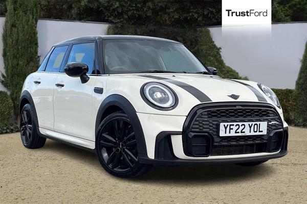 Used MINI HATCHBACK YF22YOL