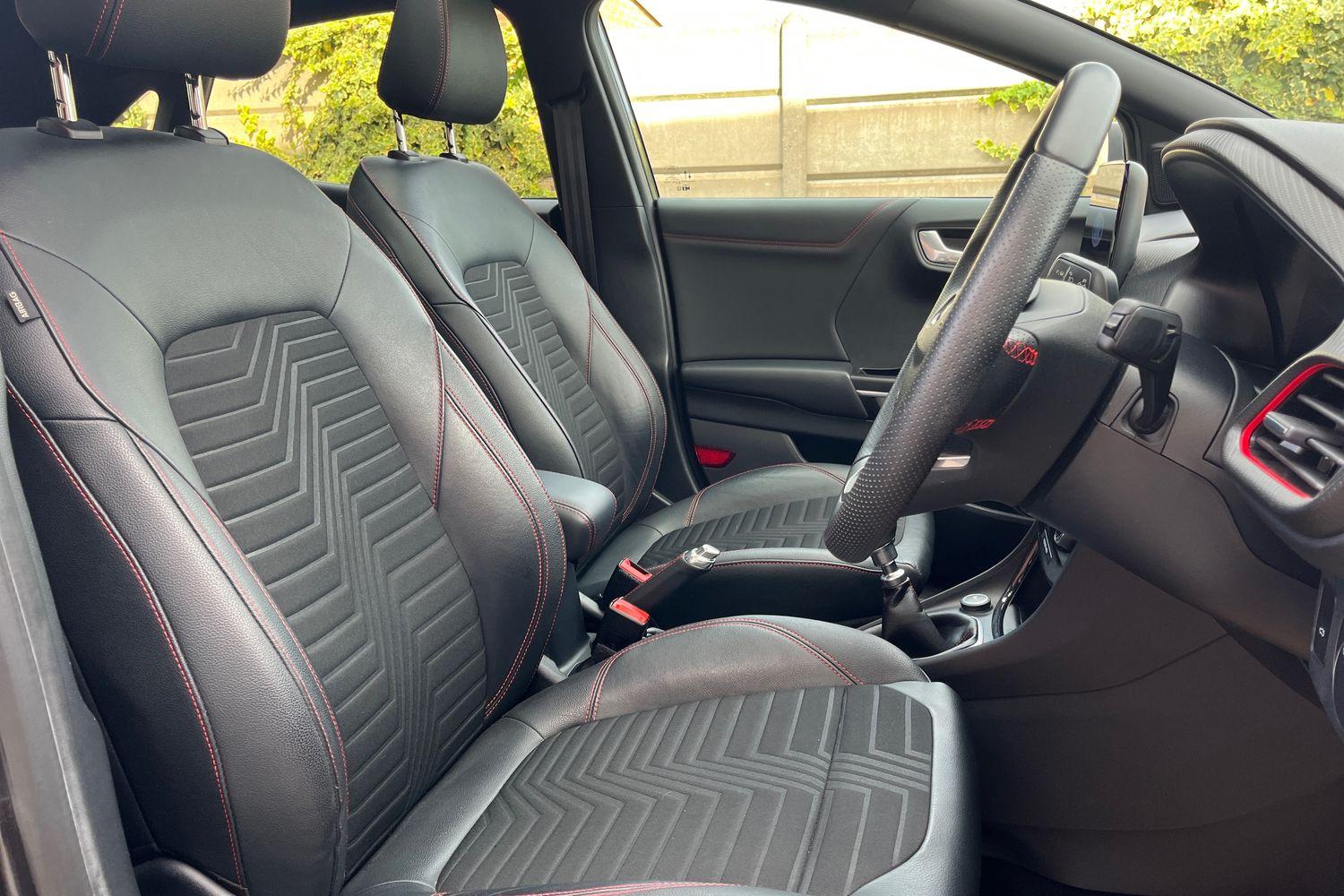 Ford PUMA Photo 16