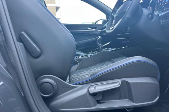 Volkswagen Golf Photo autoimg-c8fa1ebd3ac302cf135660ba98203db80fe853b7.jpg