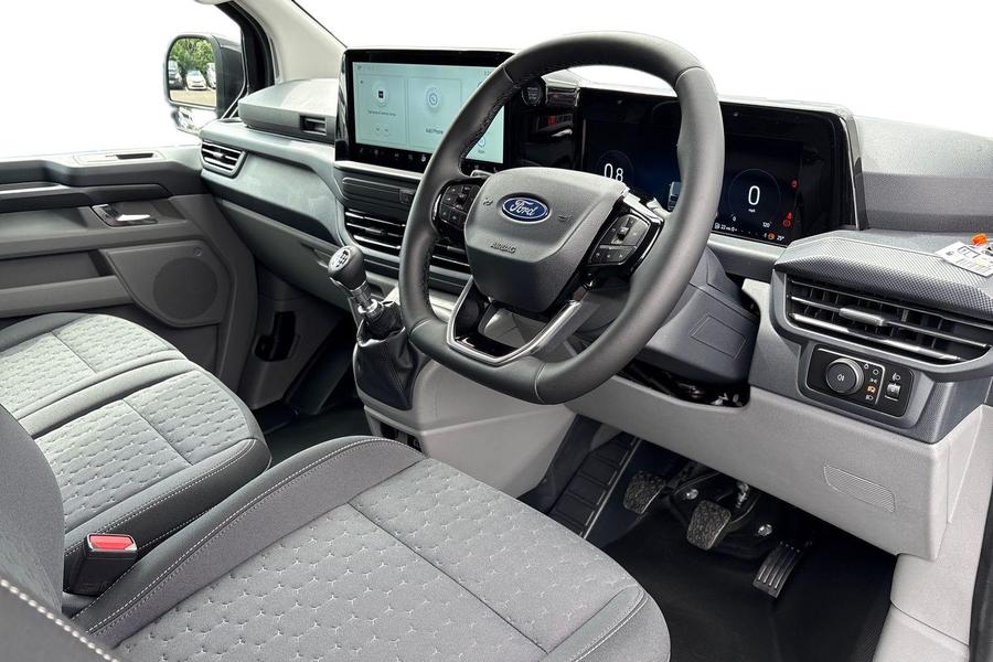 Ford Transit Custom Photo autoimg-c8fc888bd22b130d9274404438463dec05d8603f.jpg