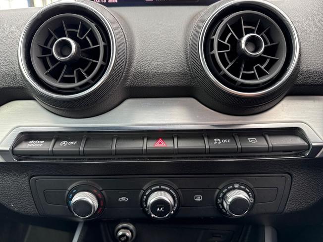 AUDI Q2 Photo 32
