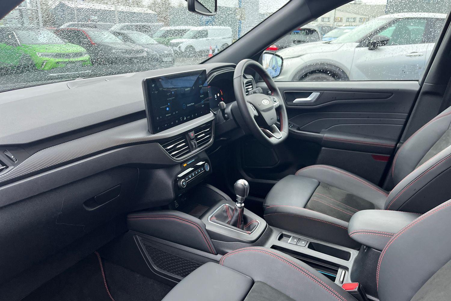 Ford KUGA Photo 17