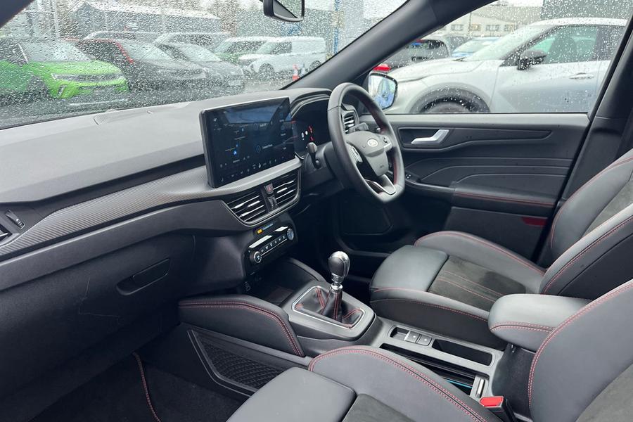 Ford KUGA Photo autoimg-c902dfb78aad2a8fb92837281e27282c7d24766c.jpg