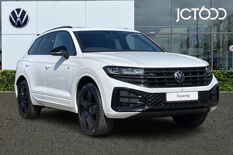 Used ~ Volkswagen Touareg New Black Edition 3.0 TDI 286PS 8-Speed Tiptronic 4Motion Pure White at JCT600