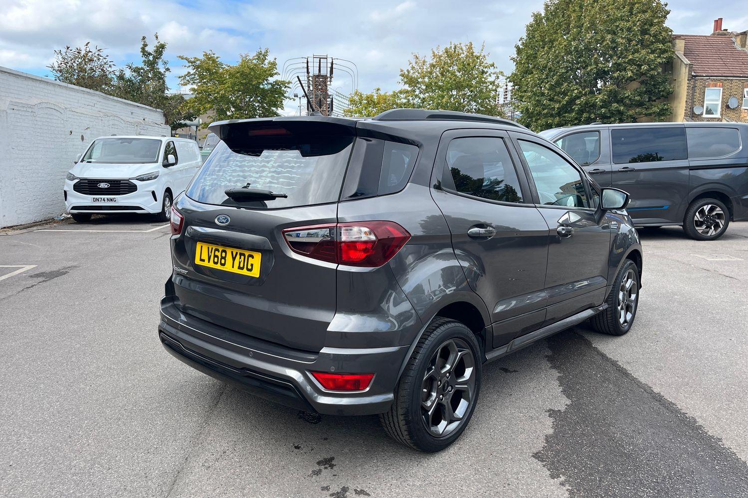 Ford ECOSPORT Photo 34