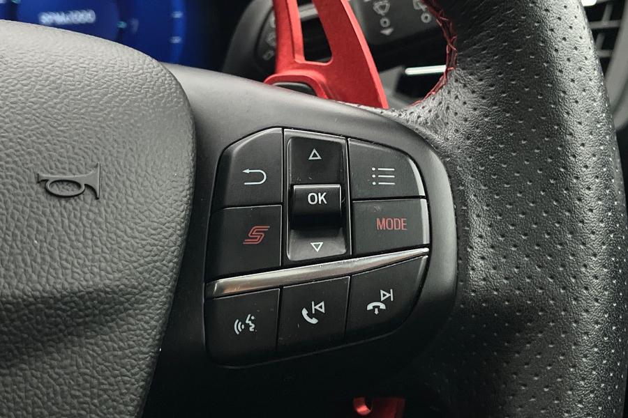 Ford Focus Photo autoimg-c9103ca7c02ada4edbfb2ab18226ff26d48484e4.jpg