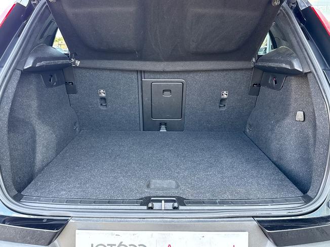 VOLVO Xc40 Photo 40