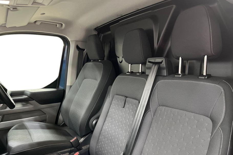 Used Ford TRANSIT CUSTOM WO25ULR 9