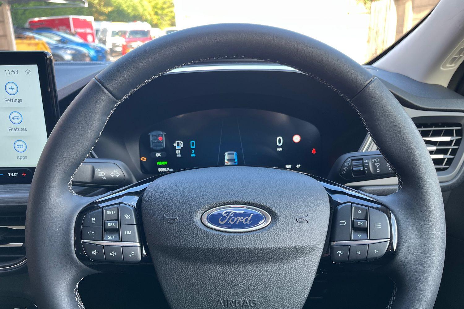 Ford KUGA Photo 11