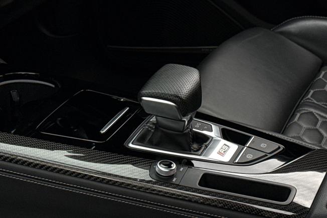 AUDI Rs4 Avant Photo 41