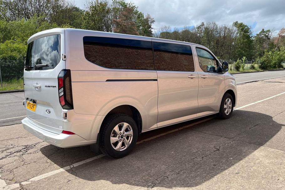 Used Ford TRANSIT CUSTOM WP75CPF 25