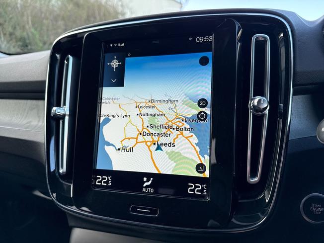 VOLVO Xc40 Photo 14