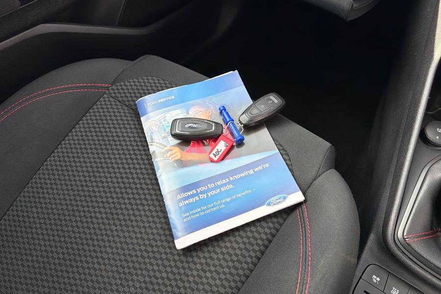 Ford FIESTA Photo autoimg-c9204f24ac7aaa02db77aaae1671c0fb35d82aa5.jpg