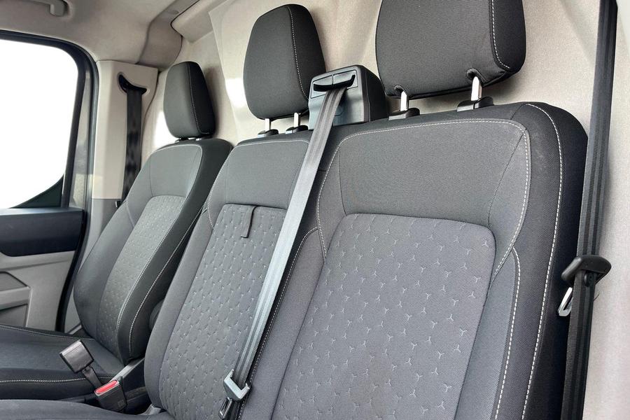 Ford Transit Custom Photo autoimg-c92561c4ef27b175986f800d5332091a5be8607e.jpg