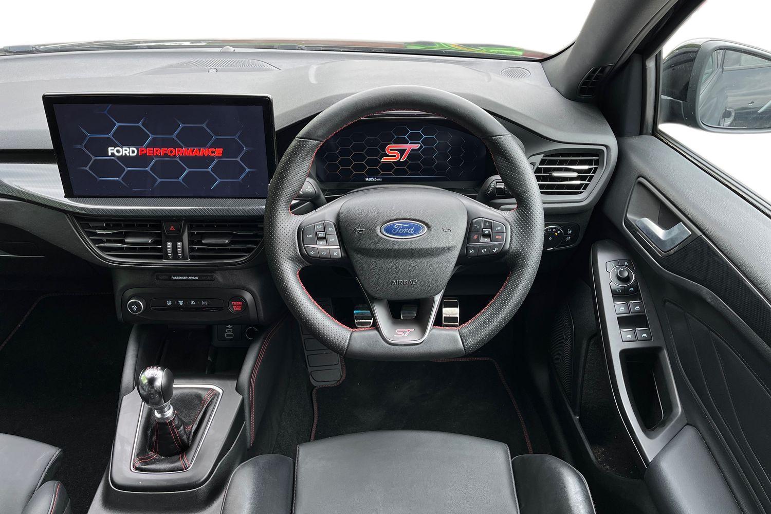 Ford Focus Photo 10