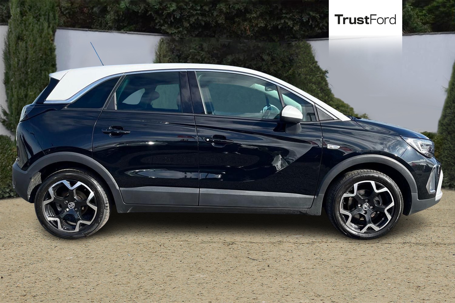 Vauxhall Crossland Photo 2