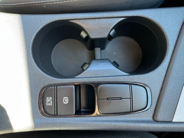 Kia Niro Photo autoimg-c930f30e1464766e1ceba7f84a58deddcab1e882.jpg