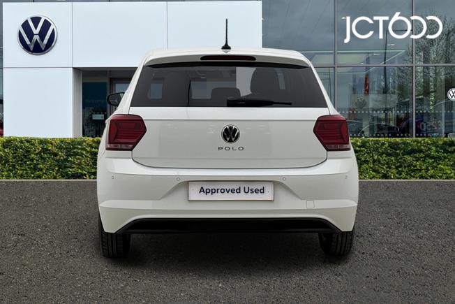 VOLKSWAGEN Polo Photo 7