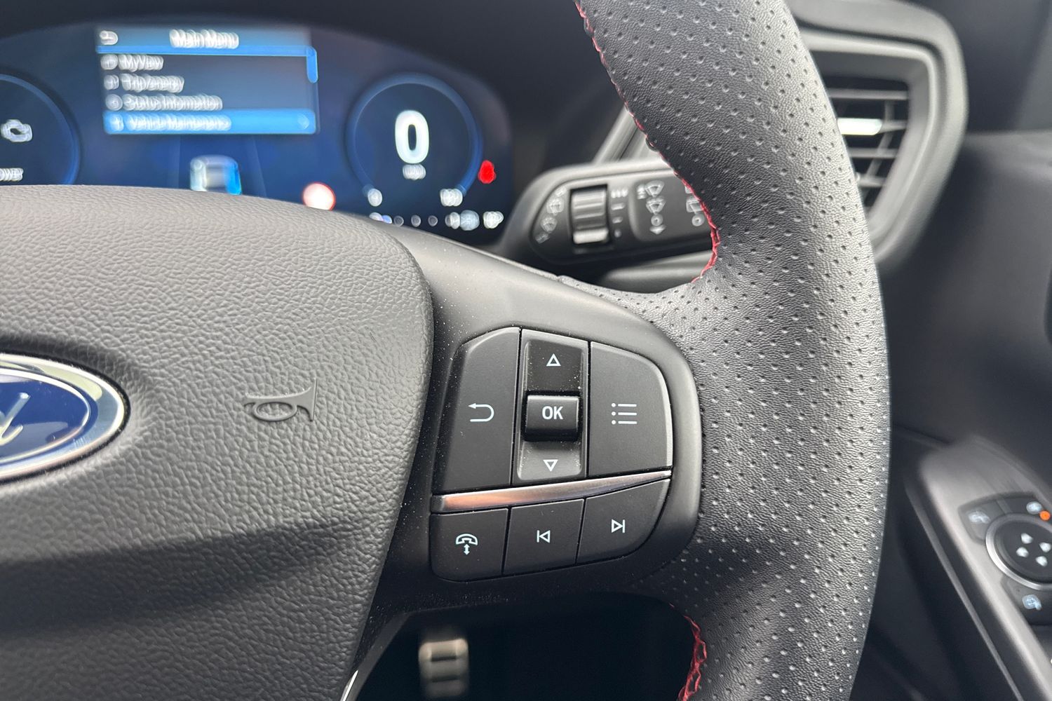 Ford KUGA Photo 32