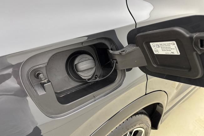 VOLKSWAGEN Tiguan Photo 26