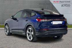 AUDI Q4 e-tron Photo 3