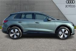 AUDI  Q4 SUV Photo 4