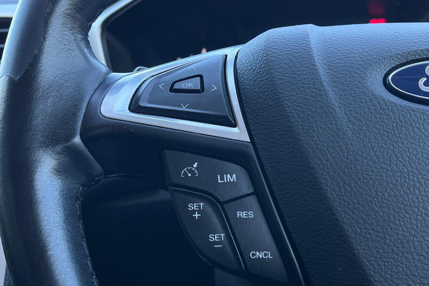 Ford Mondeo Photo 34