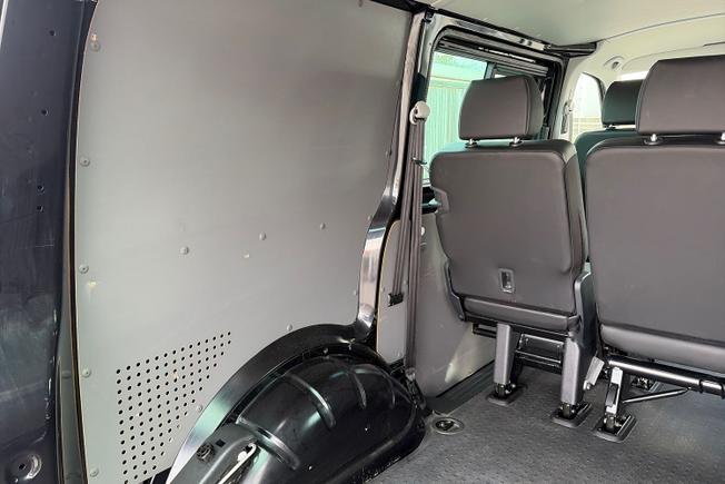 VOLKSWAGEN TRANSPORTER Photo 28