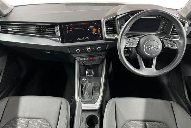 AUDI A1 Photo 10