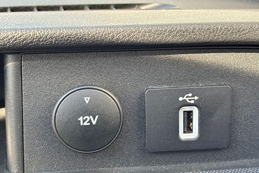 Used FORD TRANSIT CUSTOM YM72RSZ 37