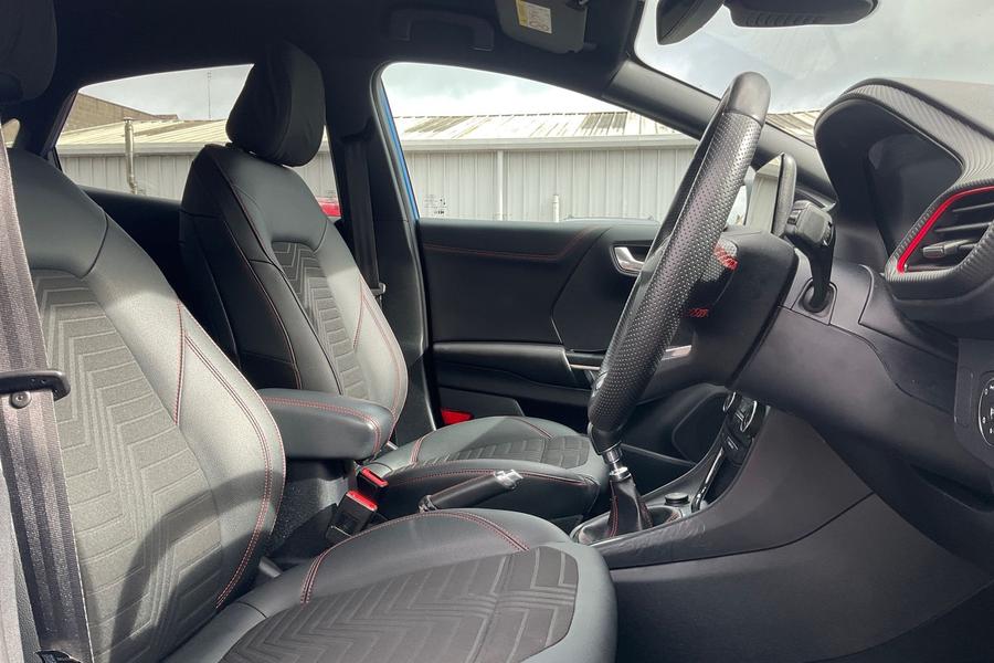 Ford PUMA Photo autoimg-c942e88fac90b2f969c8fa449678e4e190f40b41.jpg