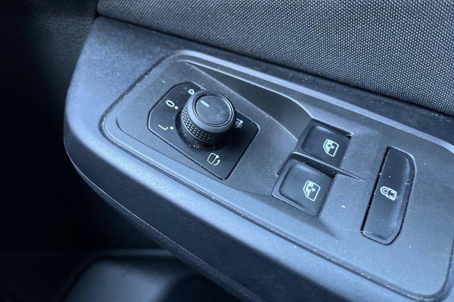 Ford TOURNEO CONNECT Photo 15