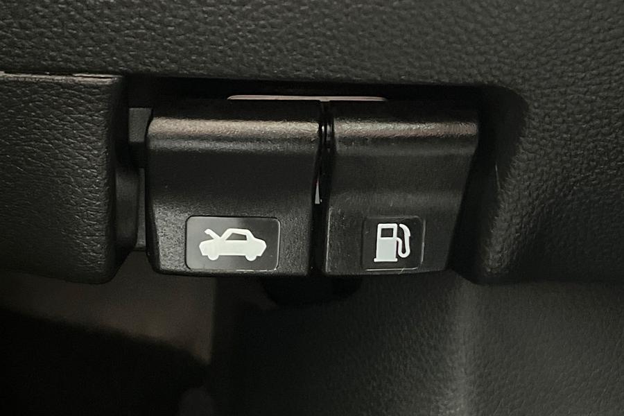 Nissan QASHQAI Photo autoimg-c944e3bfe1038441f41d35c58a272f2728139d45.jpg