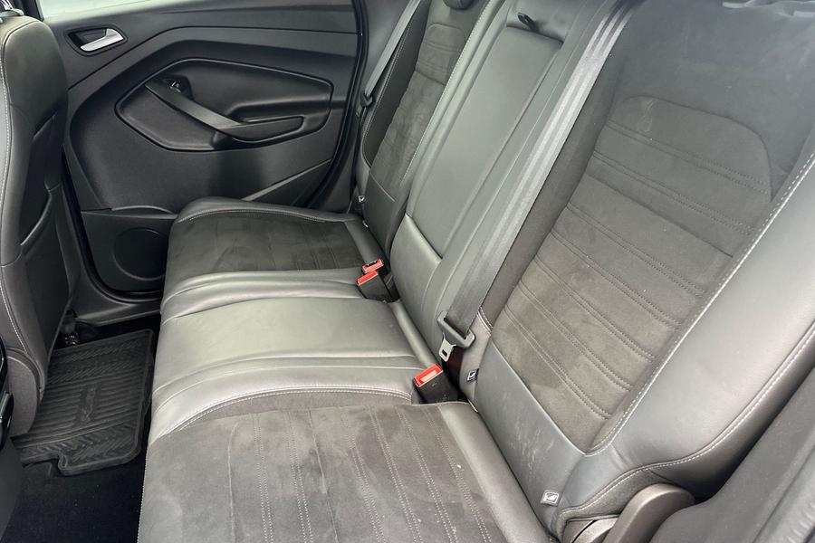 Ford KUGA Photo autoimg-c948b76a07f2f494ccd21a9a255f439a9bdc01df.jpg