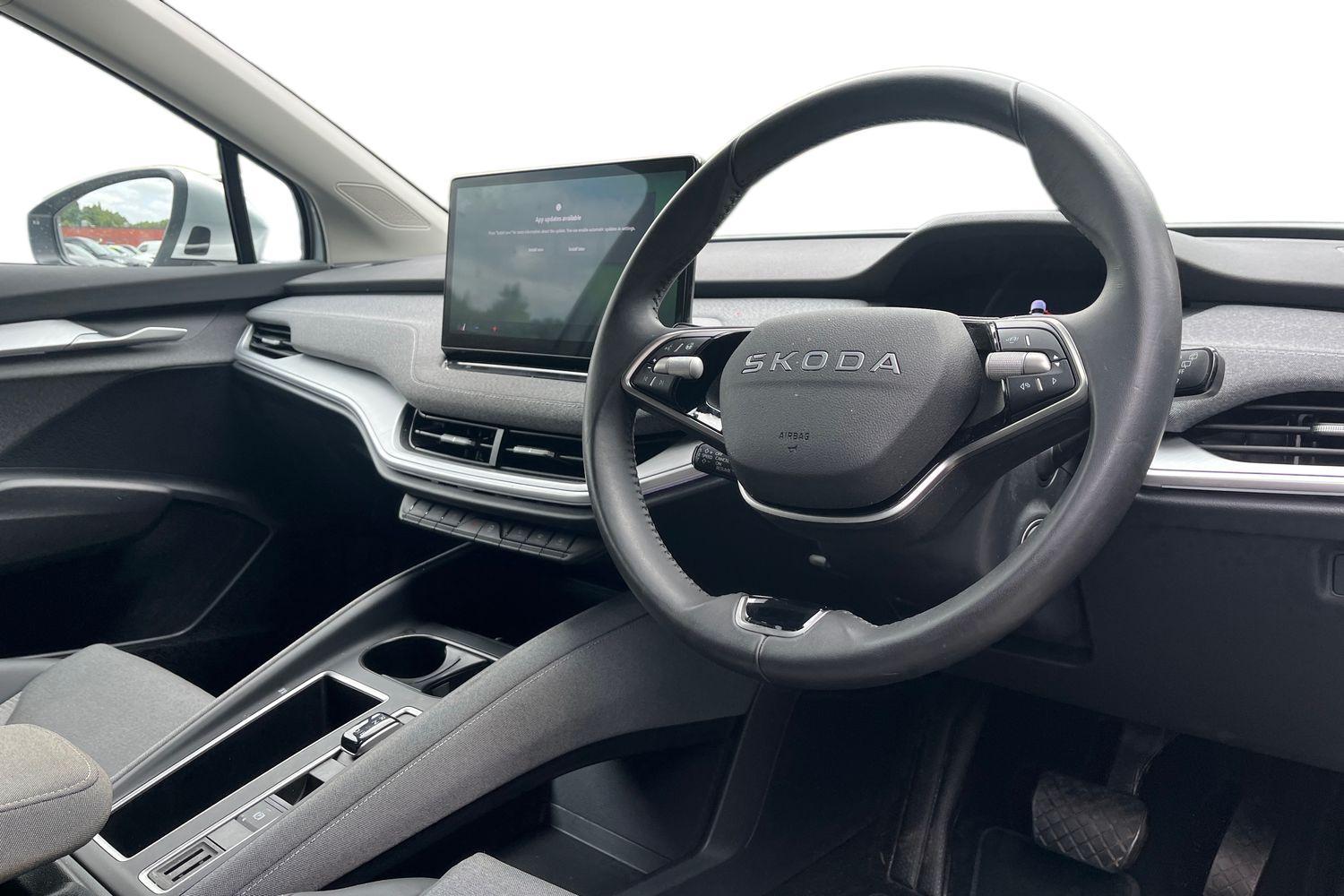 Skoda Enyaq Photo 8