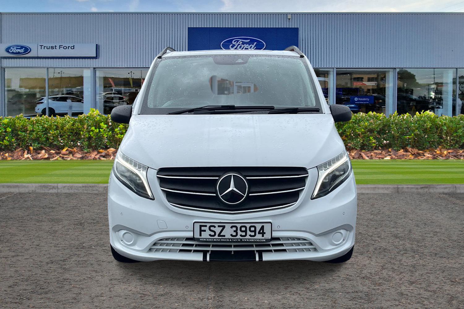Mercedes-Benz VITO Photo 10