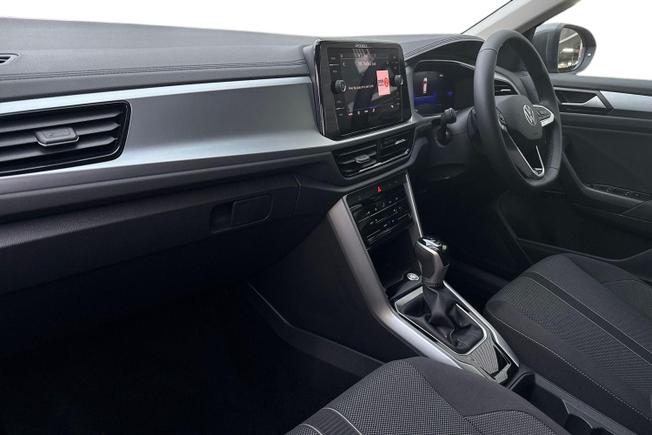 VOLKSWAGEN T-Roc Photo 2