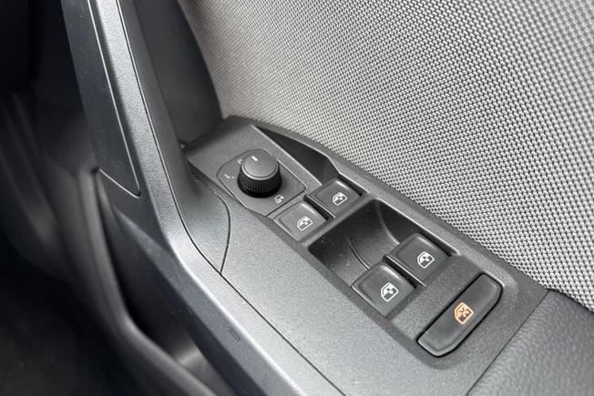 SEAT Arona Photo 29