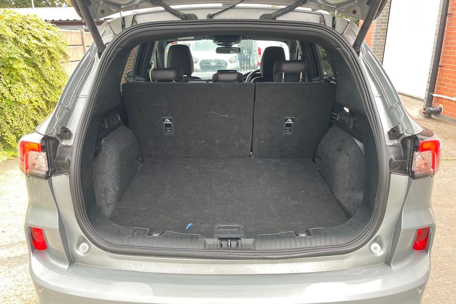Ford KUGA Photo autoimg-c955d5decd07436fec9f836408095e2491d7d5c8.jpg
