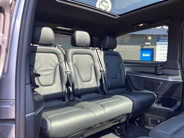 Mercedes-Benz V Class Photo autoimg-c958bd27776390c00f914871eba8b70b046a2a56.jpg