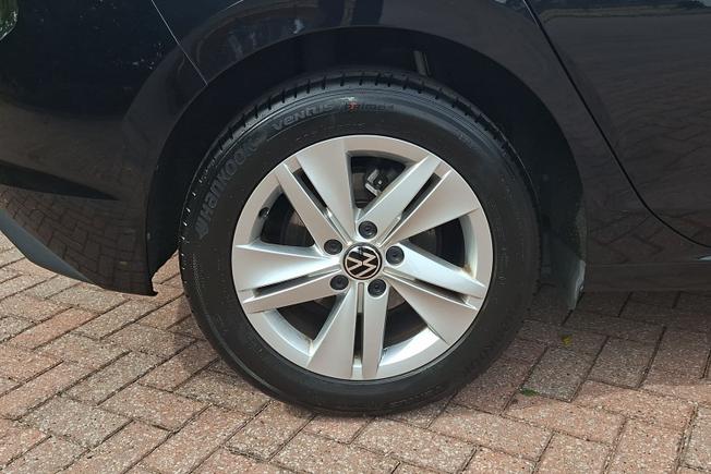 Volkswagen Golf Photo 5