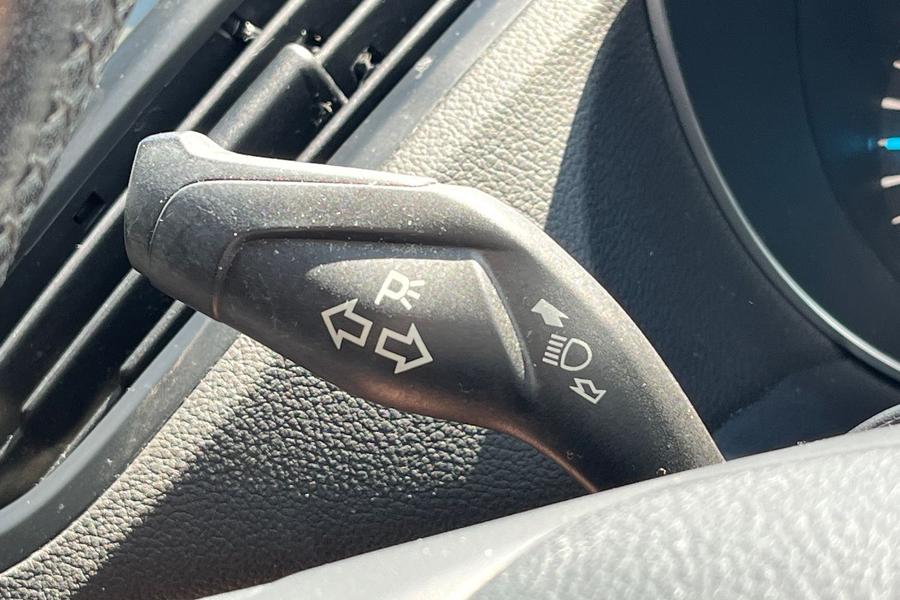 Ford KUGA Photo autoimg-c9593d618b2b2e0ec1c659acbf8f5850207c02a5.jpg